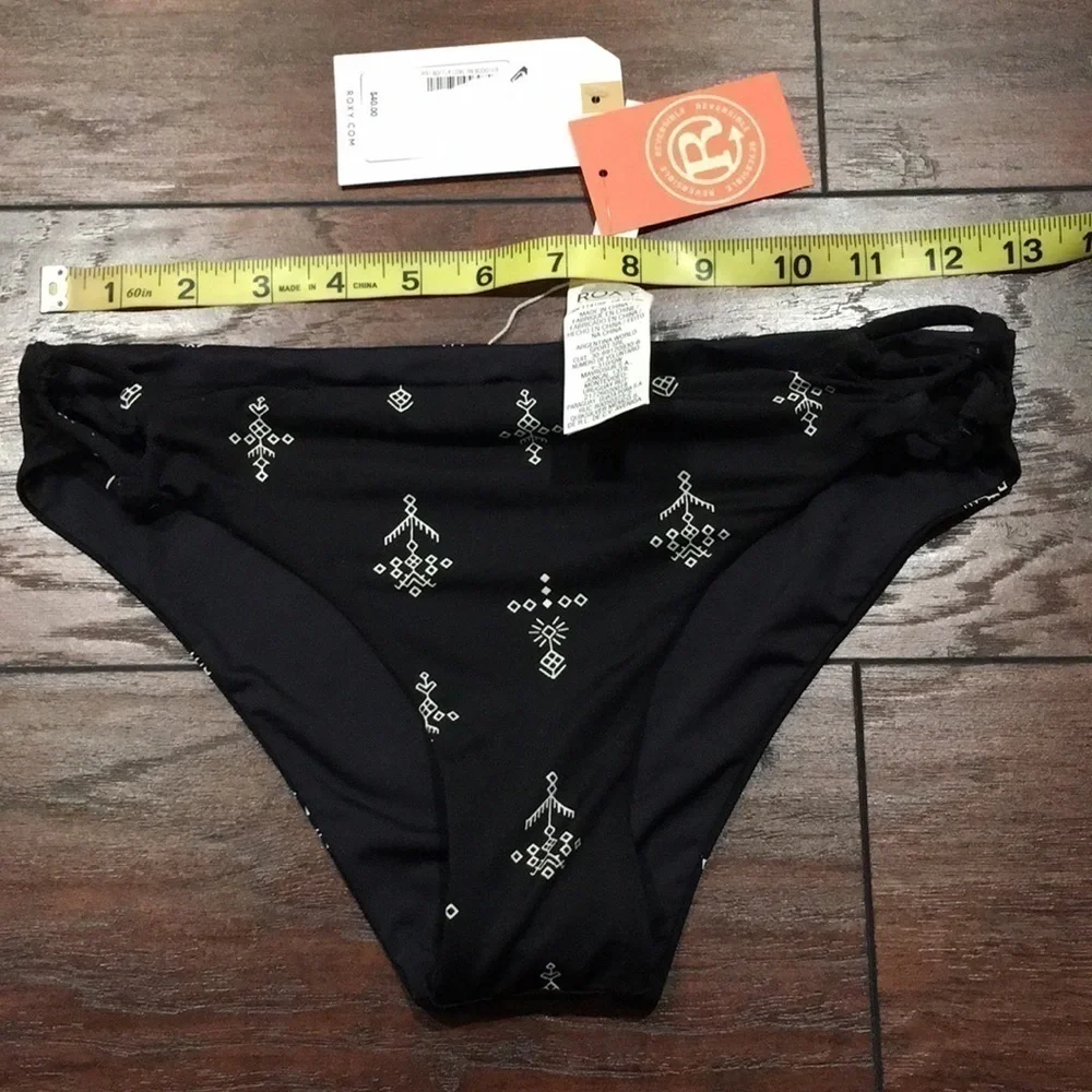 NWT Softly Reversible Bikini Bottom swim